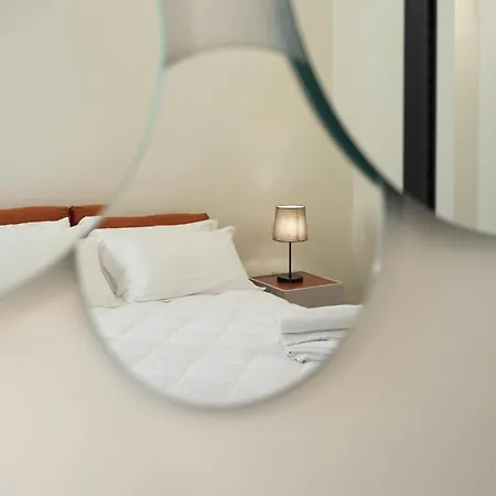 Mater Rooms&suites, Self Check In *